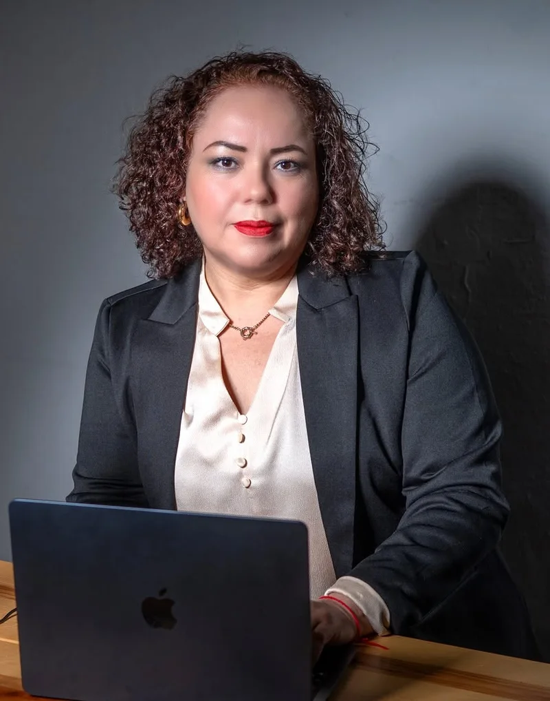 Mayra Torres, periodista